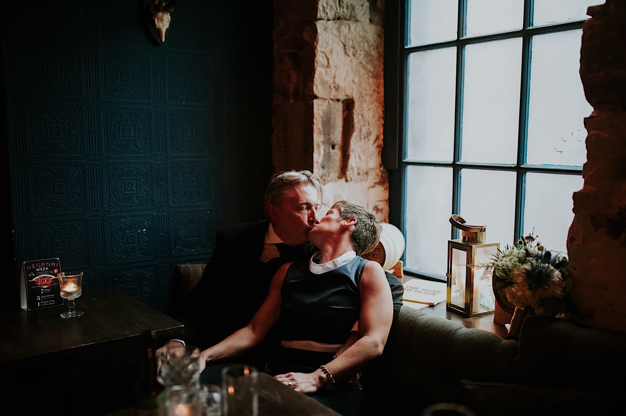 creative modern edinburgh wedding photography