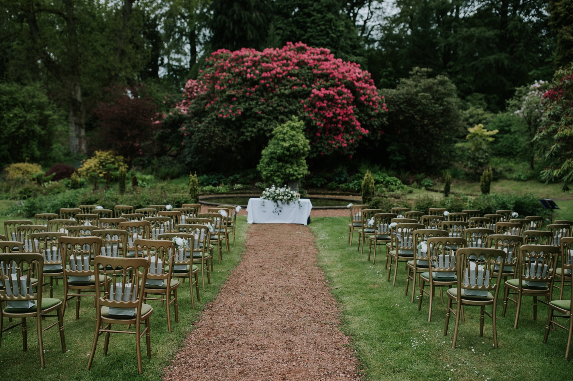 rainy kirknewton stables wedding photographer