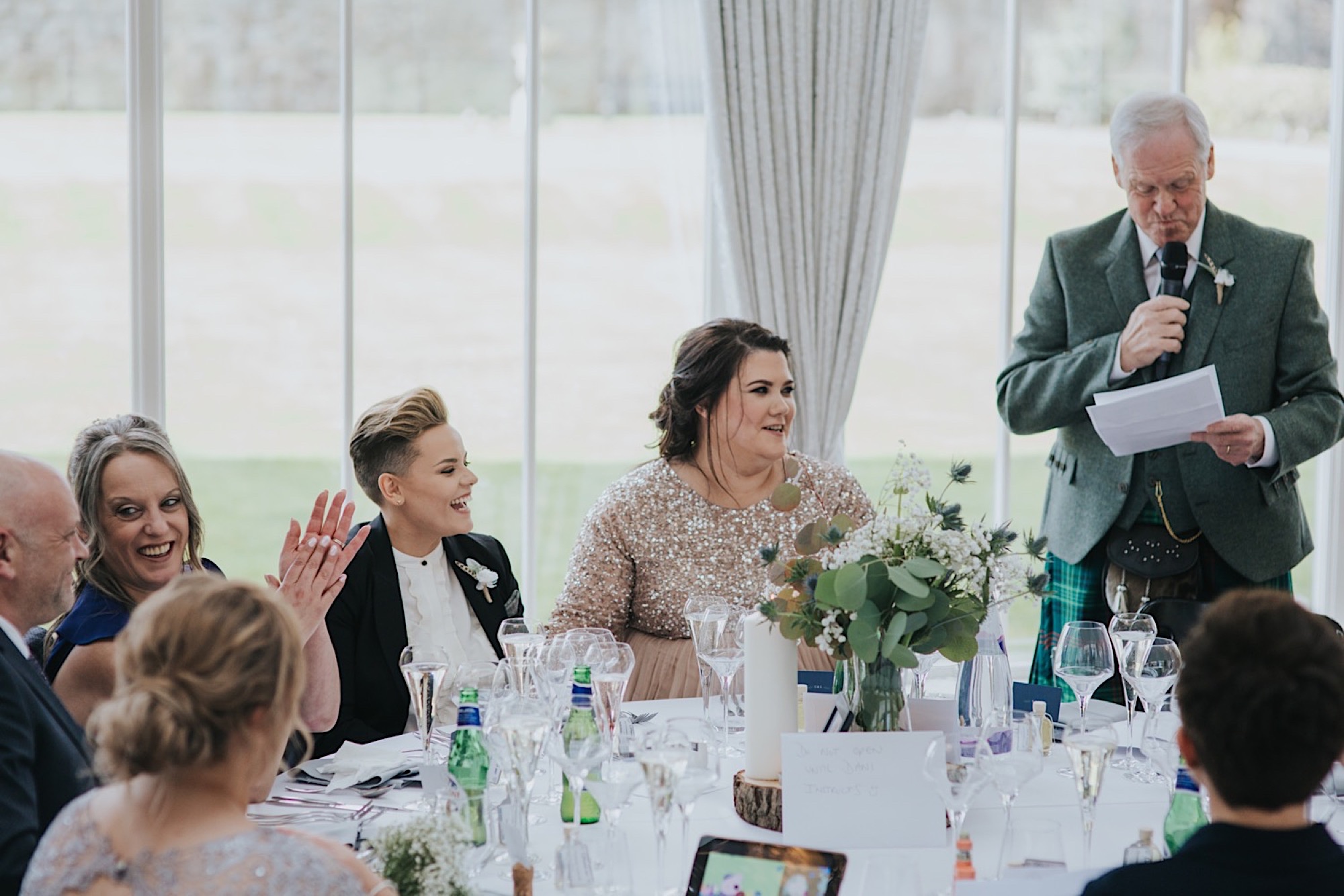 natural stylish edinburgh wedding photographer
