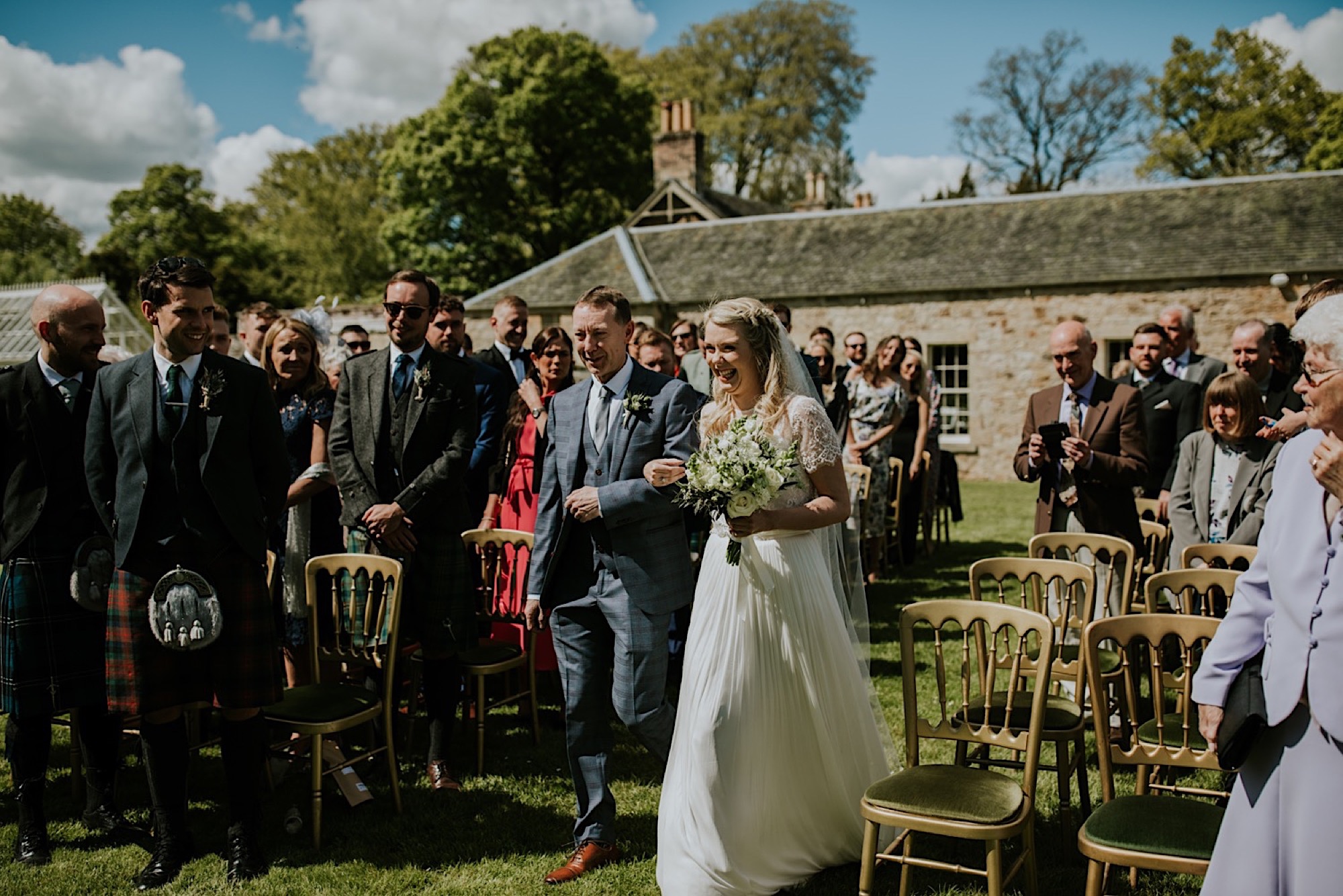 kirknewton stables wedding photos edinburgh