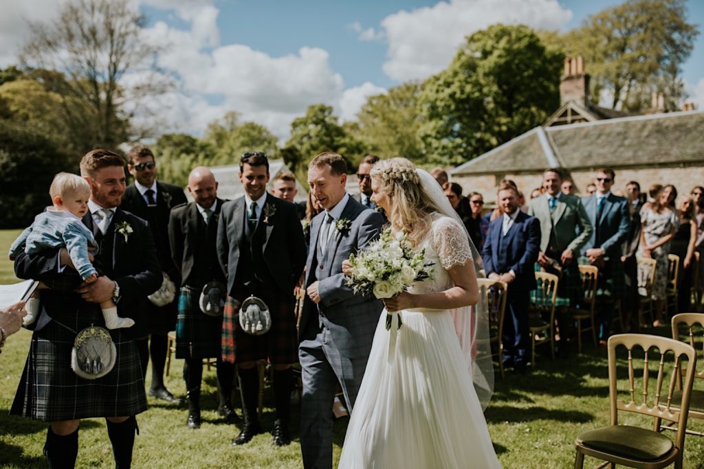 kirknewton stables wedding photos edinburgh