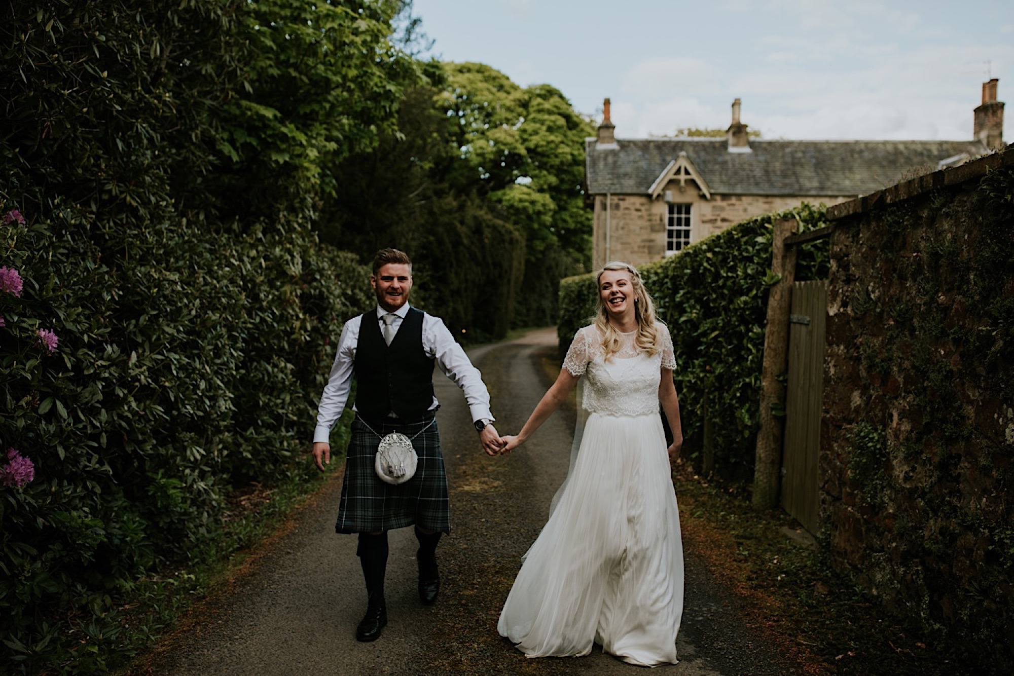 kirknewton stables wedding photos