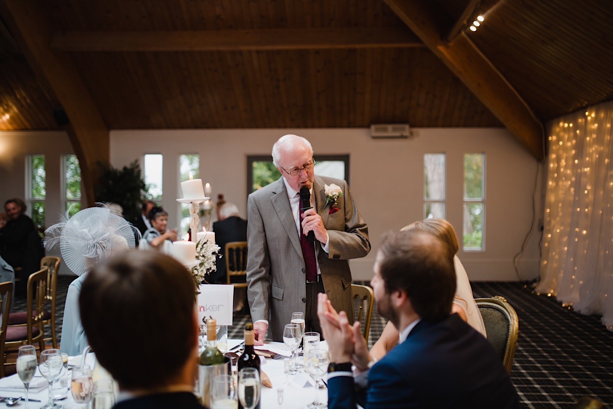 father of the brides emotional speech at loch lomand wedding